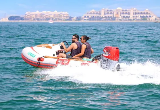 Self Drive Boat Ride in Dubai